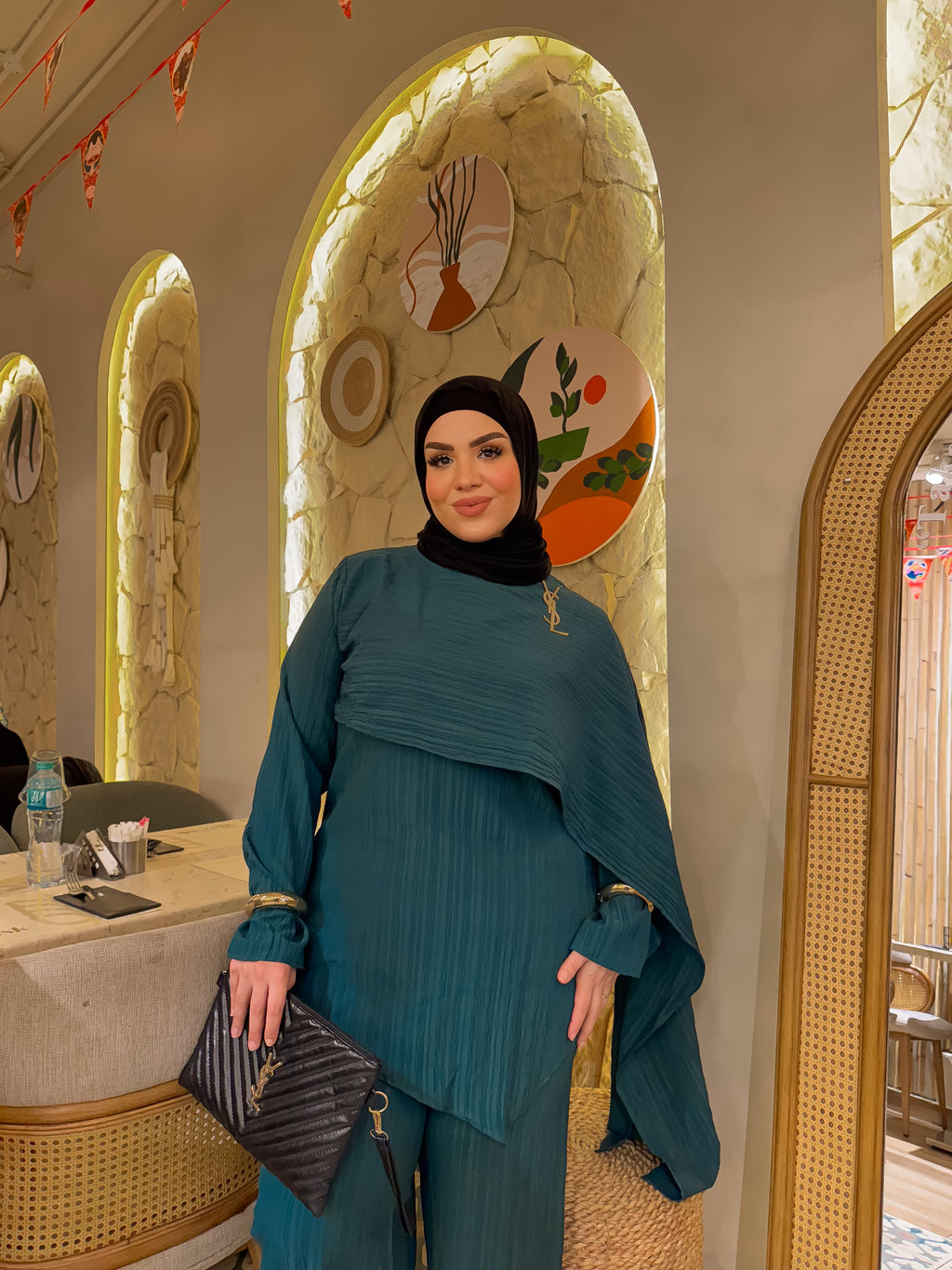 Jakar Scarf Set